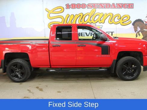 Used 2018 Chevrolet Silverado 1500 Custom w/ Custom Convenience Package AWD/4WD image 1
