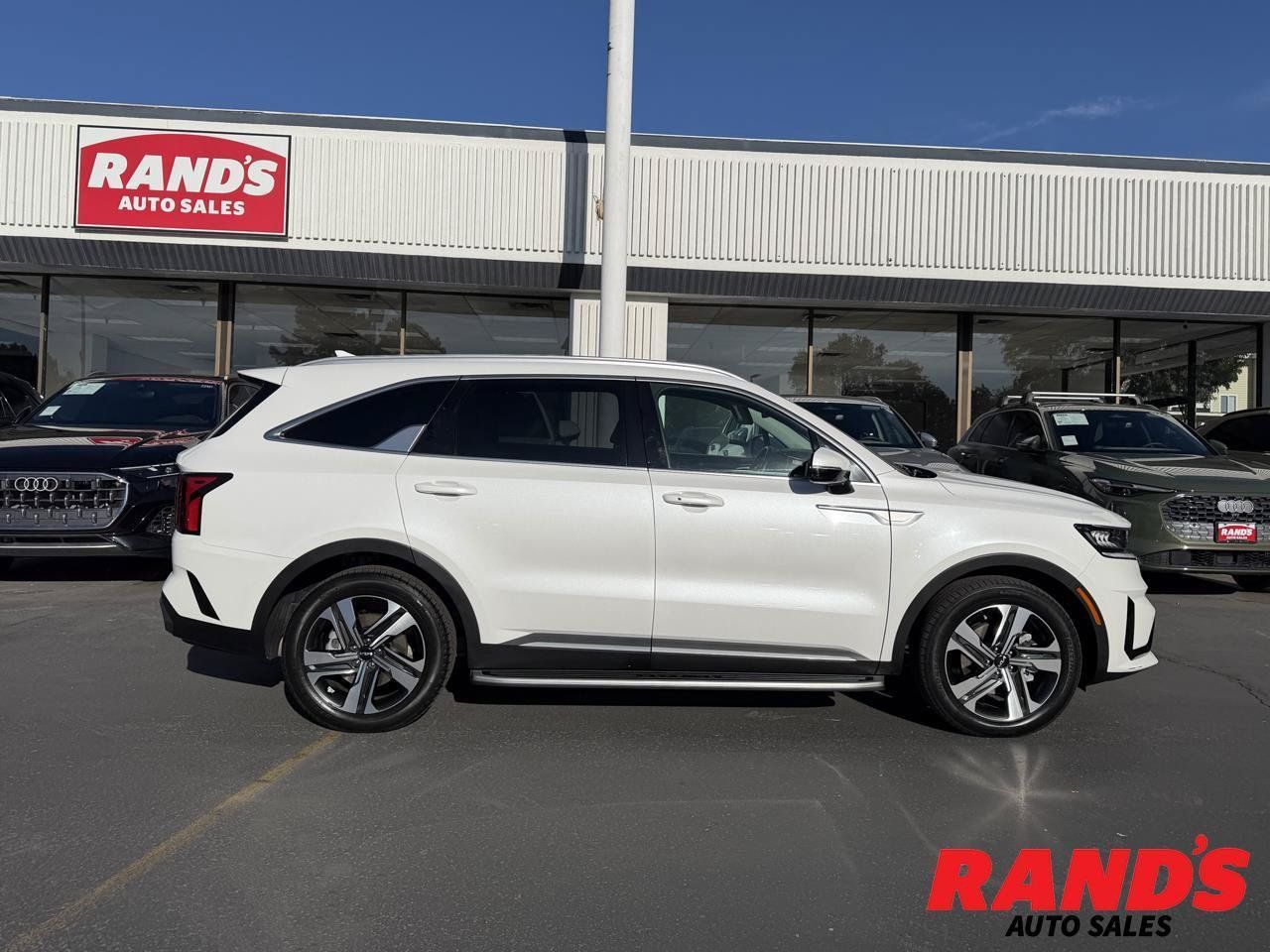 Used 2023 Kia Sorento EX AWD/4WD image 1
