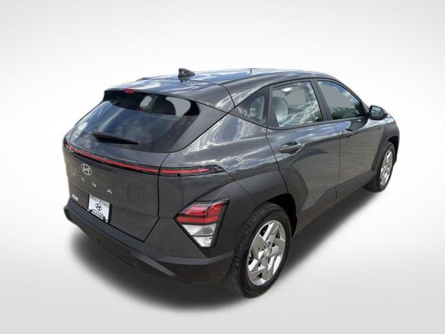 Used 2026 Hyundai Kona SE FWD image 3