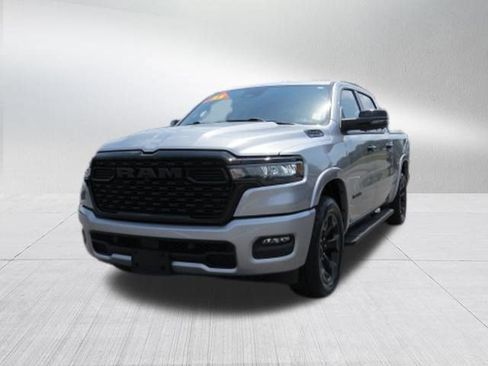 Used 2025 RAM 1500 Big Horn AWD/4WD image 8