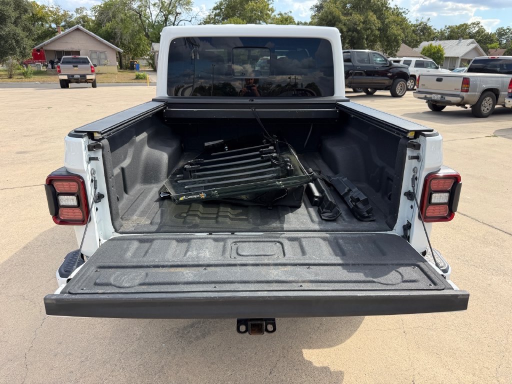Used 2022 Jeep Gladiator Overland AWD/4WD image 11