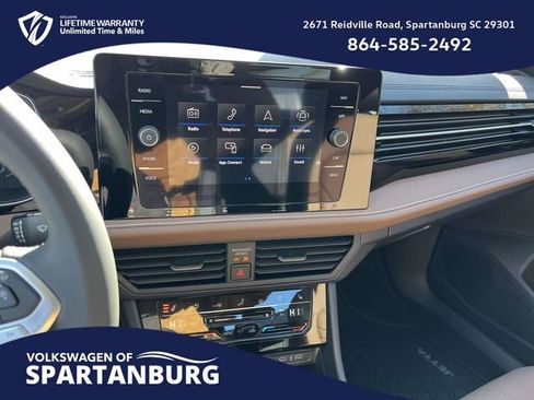 New 2026 Volkswagen Jetta SEL image 24