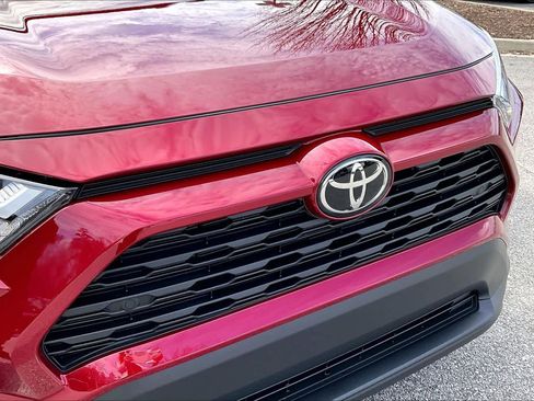 Used 2025 Toyota RAV4 XLE Premium w/ Weather Package image 33