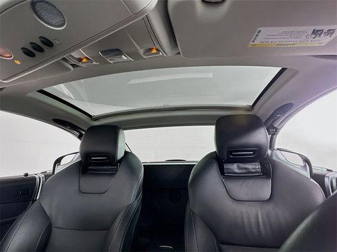 Used 2019 Mercedes-Benz SL 450 w/ Premium Package image 22