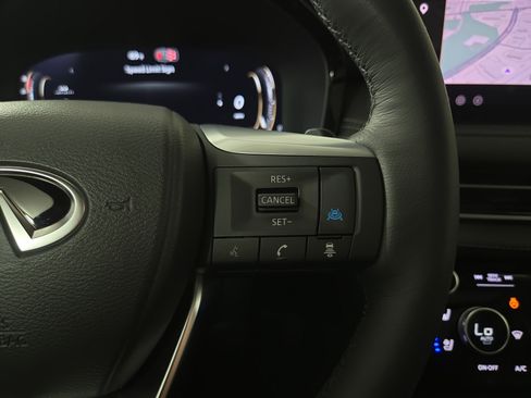Used 2026 INFINITI QX60 Luxe w/ Cargo Package FWD image 16