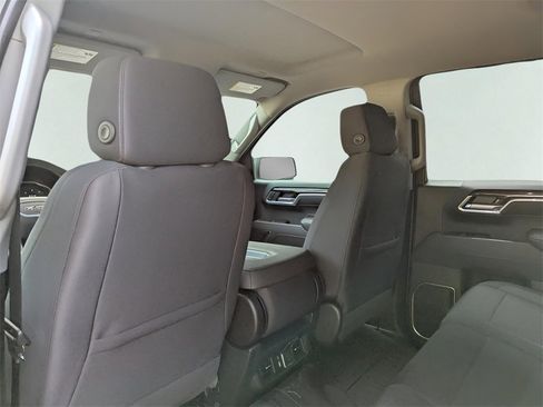 New 2026 GMC Sierra 1500 Elevation image 14