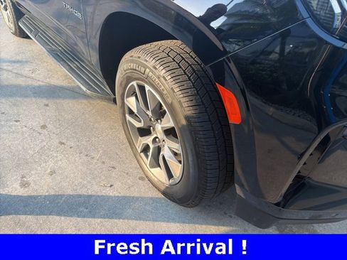 Used 2022 Chevrolet Tahoe LT w/ Luxury Package image 15