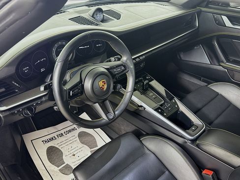 Certified 2022 Porsche 911 Turbo S image 4