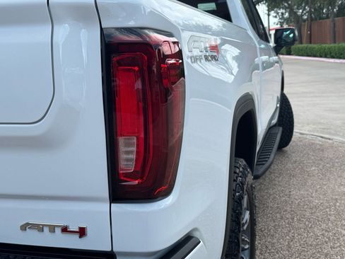 Used 2024 GMC Sierra 1500 AT4 w/ AT4 Premium Package image 5