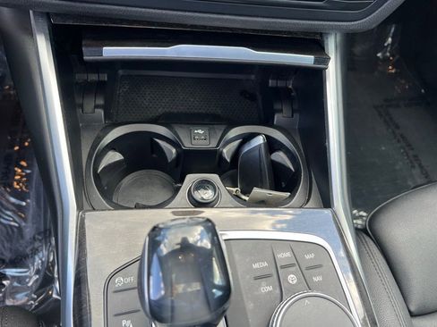 Used 2020 BMW 330i Sedan w/ Driving Assistance Package RWD image 37