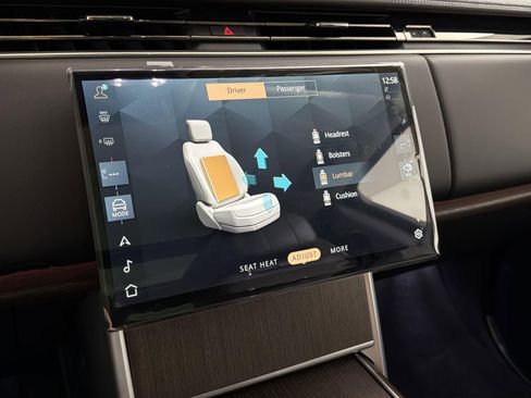 New 2026 Land Rover Range Rover Long Wheelbase SE image 20