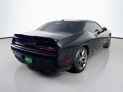 Used 2022 Dodge Challenger GT image 10