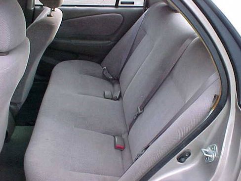 Used 1999 Chevrolet Prizm w/ Preferred Equipment Group 3 FWD image 24