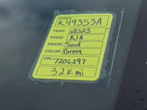 Used 2023 Kia Soul EX FWD image 34
