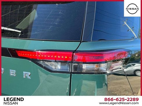 Certified 2022 Nissan Pathfinder SL image 9