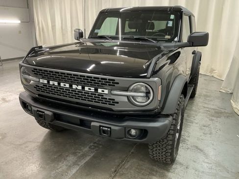 Used 2023 Ford Bronco Badlands image 9