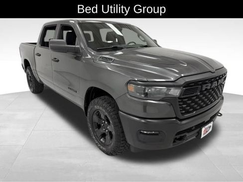 Used 2025 RAM 1500 Warlock AWD/4WD image 6