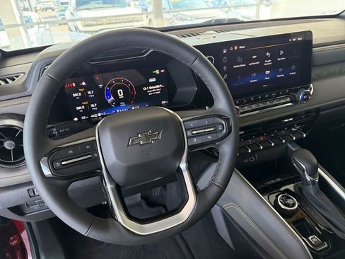 Certified 2025 Chevrolet Colorado ZR2 w/ Technology Package image 17