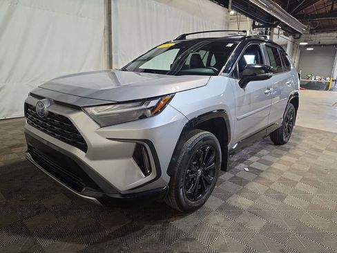 Used 2024 Toyota RAV4 XSE w/ Weather Package AWD/4WD image 1
