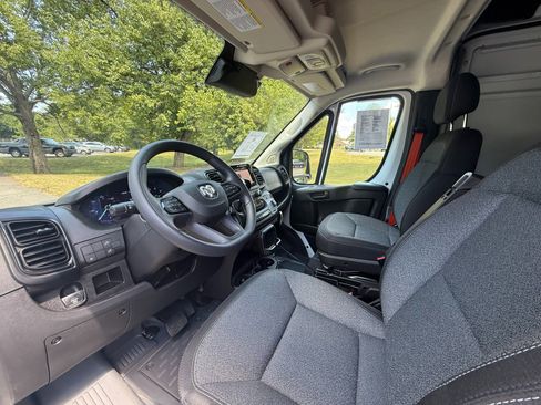 Used 2023 RAM ProMaster 3500 w/ Convenience Group image 37