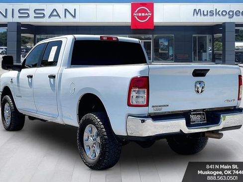 Used 2024 RAM 2500 Big Horn w/ Off Road Package AWD/4WD image 4