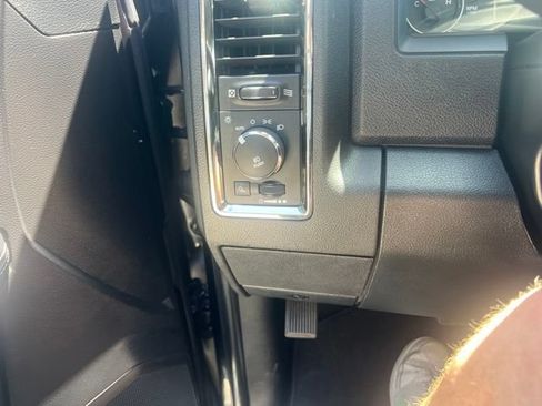 Used 2015 RAM 1500 Sport w/ Black Ram 1500 Sport Group AWD/4WD image 11