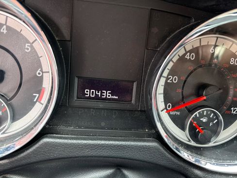 Used 2020 Dodge Grand Caravan SXT FWD image 15