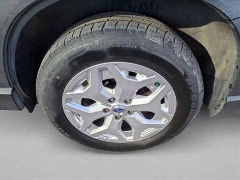 Used 2020 Subaru Forester w/ Alloy Wheel Package image 9