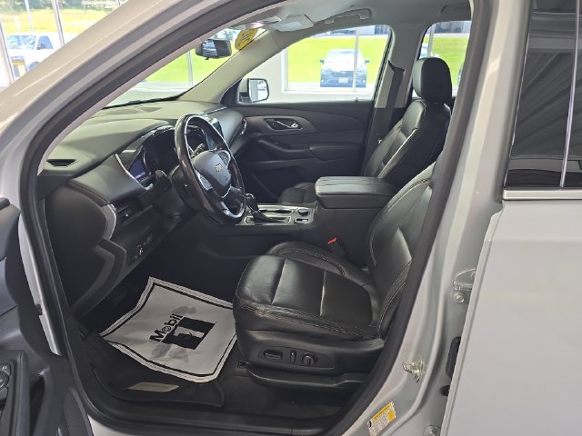 Used 2020 Chevrolet Traverse Premier AWD/4WD image 13