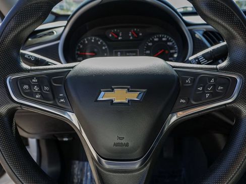 Used 2023 Chevrolet Malibu LT FWD image 26