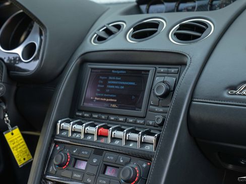 Used 2010 Lamborghini Gallardo LP 560-4 image 31