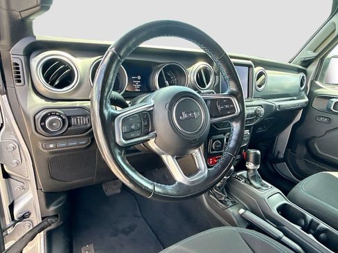 Used 2021 Jeep Wrangler Unlimited Rubicon 4xe w/ Cold Weather Group AWD/4WD image 12