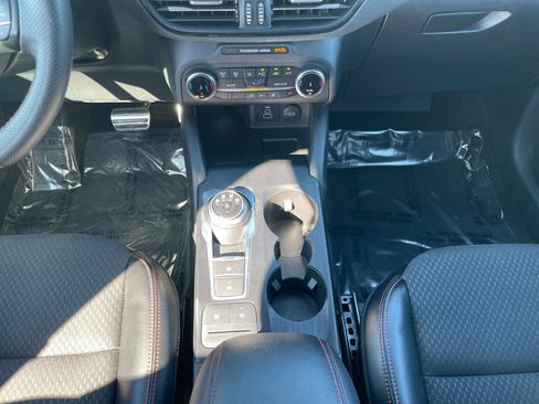 Used 2024 Ford Escape ST-Line image 42