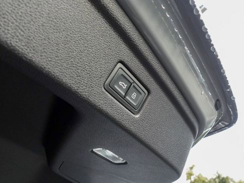 Used 2021 Audi RS 5 Sportback w/ Black Optic Carbon Package image 34