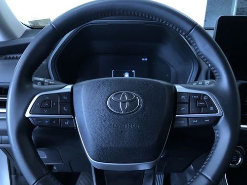 Certified 2025 Toyota Grand Highlander AWD image 24