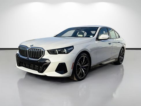 New 2027 BMW 530i w/ M Sport Package RWD image 7