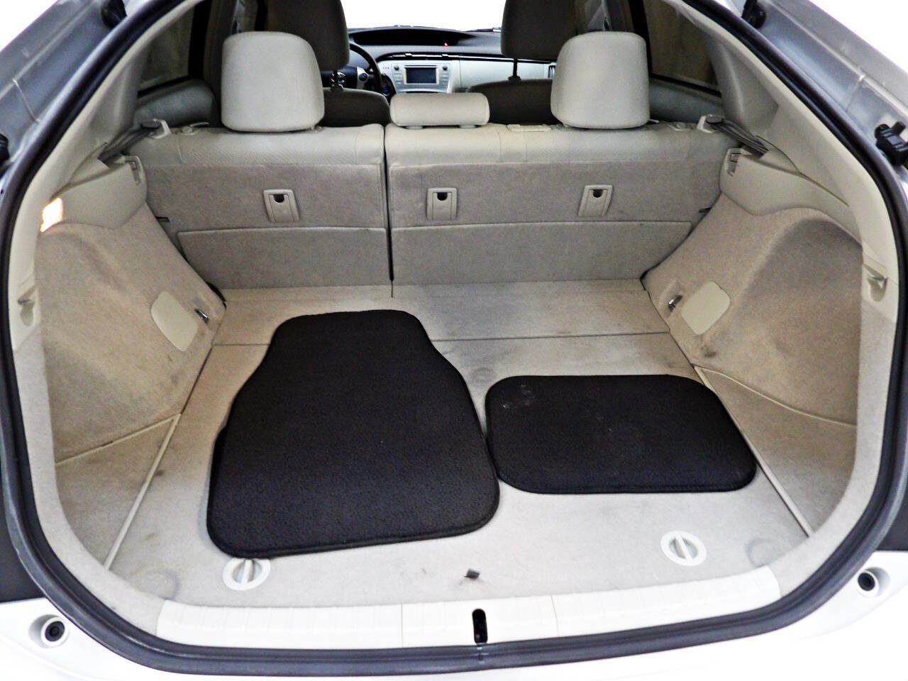 Used 2014 Toyota Prius Two FWD image 13