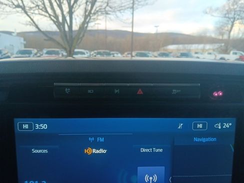 Certified 2022 Ford F150 Platinum image 52