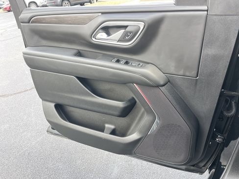 Used 2024 Chevrolet Tahoe LS image 14