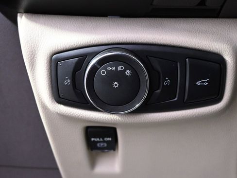 Used 2016 Lincoln MKX Select w/ Select Plus Package image 24