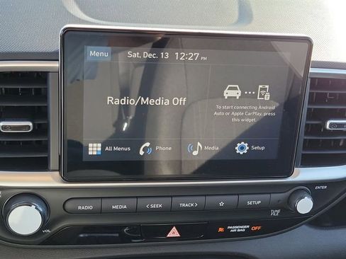 New 2026 Hyundai Venue SE image 8