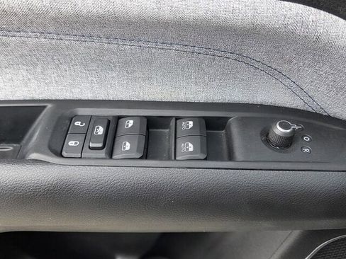 Used 2022 Jeep Compass Latitude w/ Convenience Group image 16