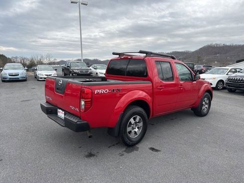Used 2011 Nissan Frontier PRO-4X w/ Pro-4x Luxury Pkg image 8