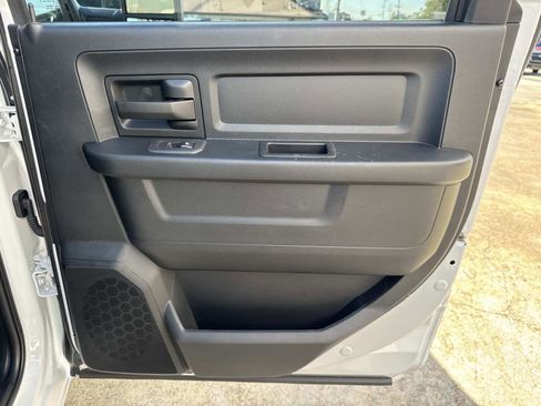 Used 2026 RAM 2500 Tradesman w/ Chrome Appearance Group image 19