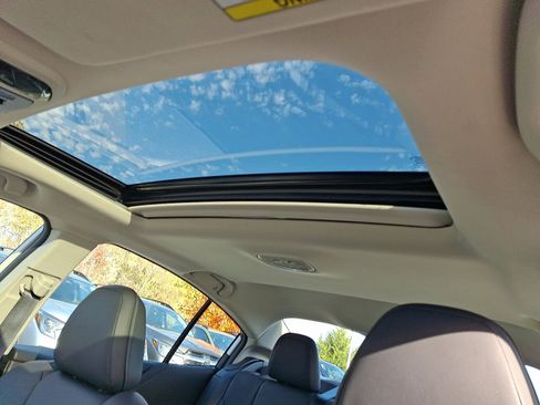 Used 2025 Subaru Legacy Limited image 14