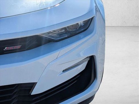 Used 2021 Chevrolet Camaro SS image 9