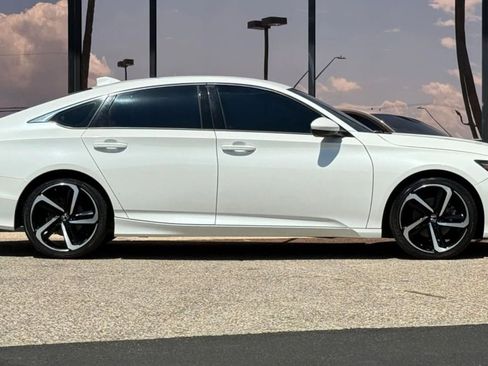 Used 2018 Honda Accord Sport image 19