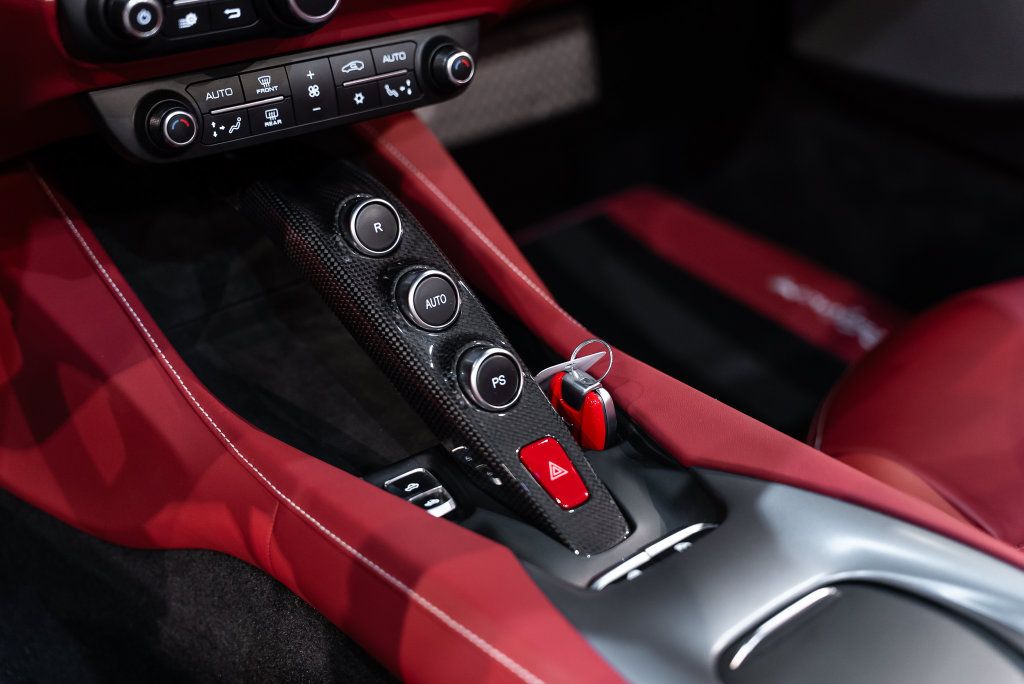 Used 2022 Ferrari Portofino M RWD image 47