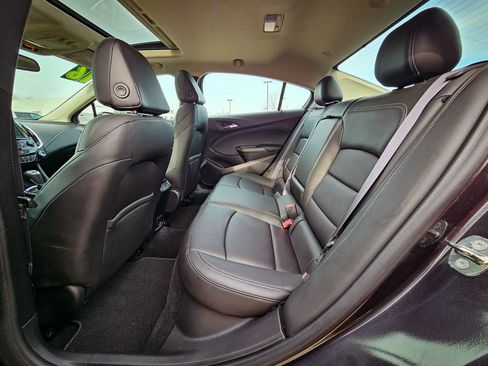 Used 2016 Chevrolet Cruze Premier image 33