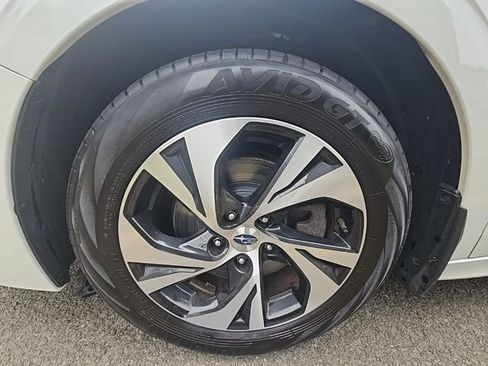 Used 2024 Subaru Legacy Premium AWD/4WD image 19